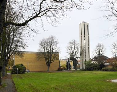 Quelle: ekma / Hans-Georg Merkel Bild der Epiphaniaskirche